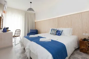 Serenity Blue Hotel - Image 4