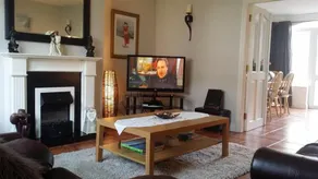 Killarney Holiday Home Luxury by Lakes - Image 5