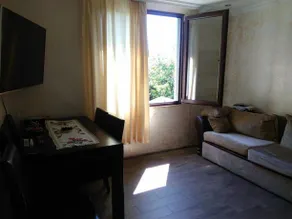 House by the sea in batumi, yard and free parking - Image 4