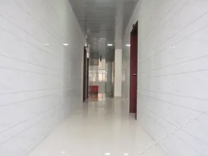 Caifu Business Hotel - Image 3