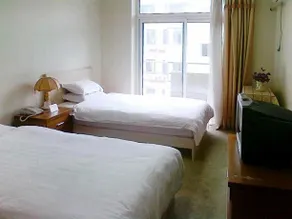 YIKANG SAKURA INN - Image 2