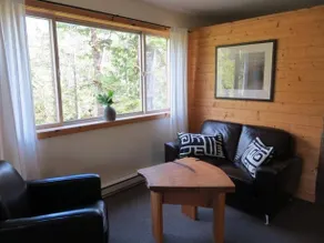 Ecolodge - Tofino - Image 5