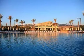 Utopia Resort - Image 4