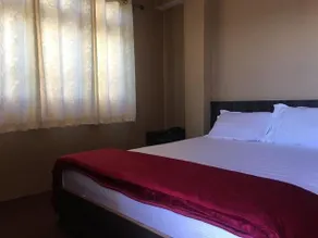 Hotel Ratna - Image 4