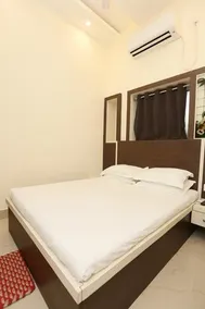 Finestays Shanti Priya - Image 4