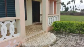 The Beach house - Image 2