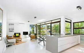 Naousa 5 - Image 2
