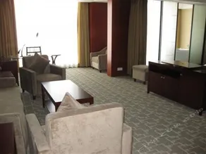 Hotel Royal International Zhanjiang - Image 5