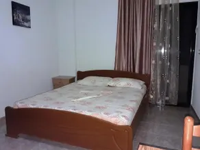 Tani's Guesthouse - Image 2