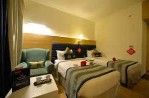 OYO Premium Banjara Hills Road No1 - Image 4