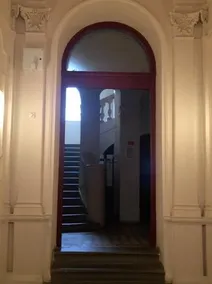 White Home - Image 3