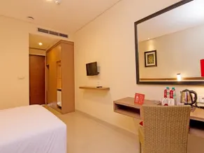 Zen Rooms Benesari 6 Legian Kuta - Image 3