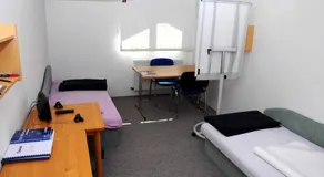 Hotel Brainy - Image 4