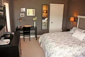 Juniper Trails Bed & Breakfast - Image 4