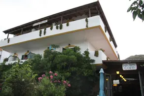 Evon's Rooms - Image 2