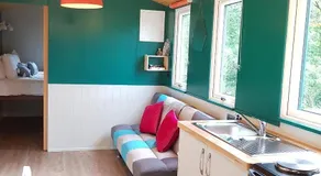 Annascaul Train Carriage - Image 5
