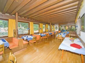 Hotel Gasthof Sonne - Image 3
