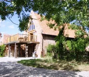 Camps Heath Barn - Image 2