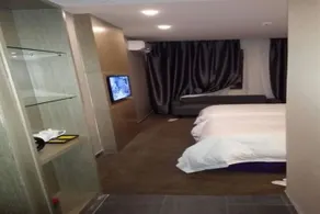 Shenzhen Yayuan Port Hotel - Image 3