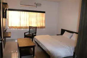 Hotel Rajputana Heights - Image 5