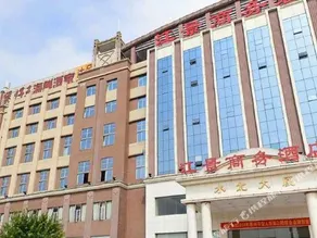 River Scene Palace Hotel - Image 2