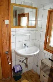 Familienorientiertes Apartment mit Garten, Grill und beheiztem Pool | Haustiere sind willkommen - Image 3