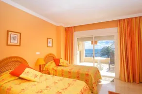 Penthouse Venalmar - Image 2