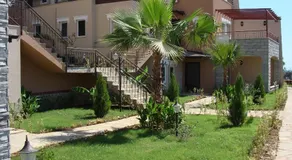 Elite Country Club Duplex Suite - Image 3