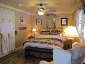 Elk Run Bed and Breakfast - Image 2