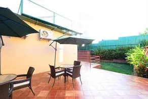 Fountain Village - Image 4