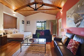 Mapua Hills Bed & Breakfast - Image 2
