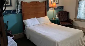 Original Springs Hotel - Image 4