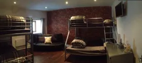 Taff Trail Bunkhouse - Image 2