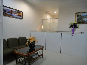 Gondia International Guesthouse - Image 2