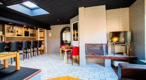 Bungalow met prive zwembad en sauna - Image 4