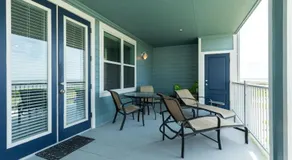Beach Retreat - Image 3