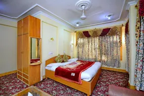 Hotel City Plaza - Image 3