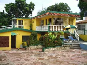 Hotel Bungalows Puerto Angel - Image 2