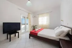 Anna Anton Apartment - Image 2