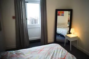 Bedford Row Apartment - Image 5