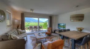 Deer & Dear Luxury Chalet - Image 2