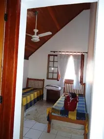 AgradÁvel ChalÉ Em CondomÍnio - Image 3