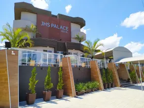 JHS Palace Hotel - Image 1