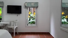 Seaside Homestay - Image 4