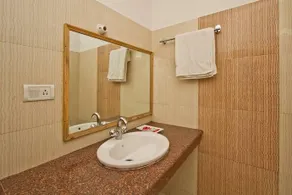Hotel Prakash - Image 2