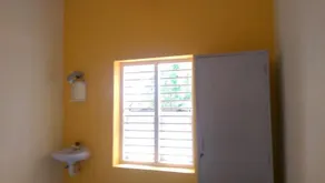 SUN ' N ' TAN - Image 2