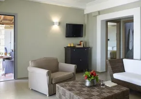 Domotel Agios Nikolaos - Image 2