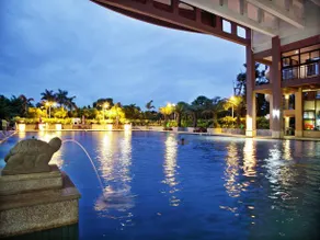 Golden Sunshine Tide Hotspring Resort - Image 3