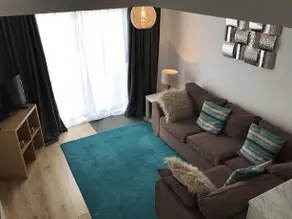 Bicester One Bed House Sleeps 5 - Image 3