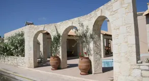 Sea Front House - Image 2